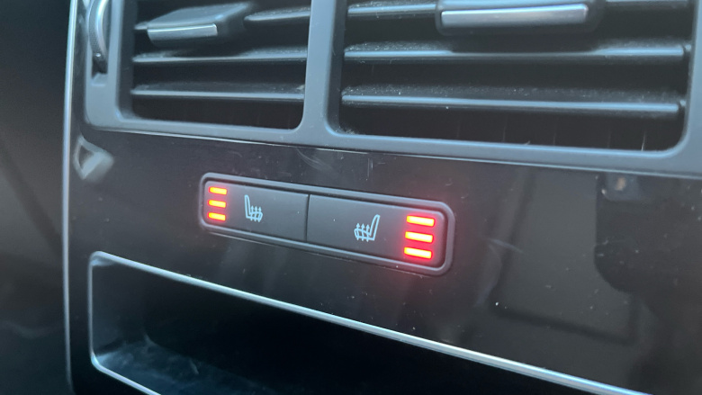 Land Rover Range Rover Sport 3.0 D300 HSE Dynamic Black 5dr Auto Diesel Estate